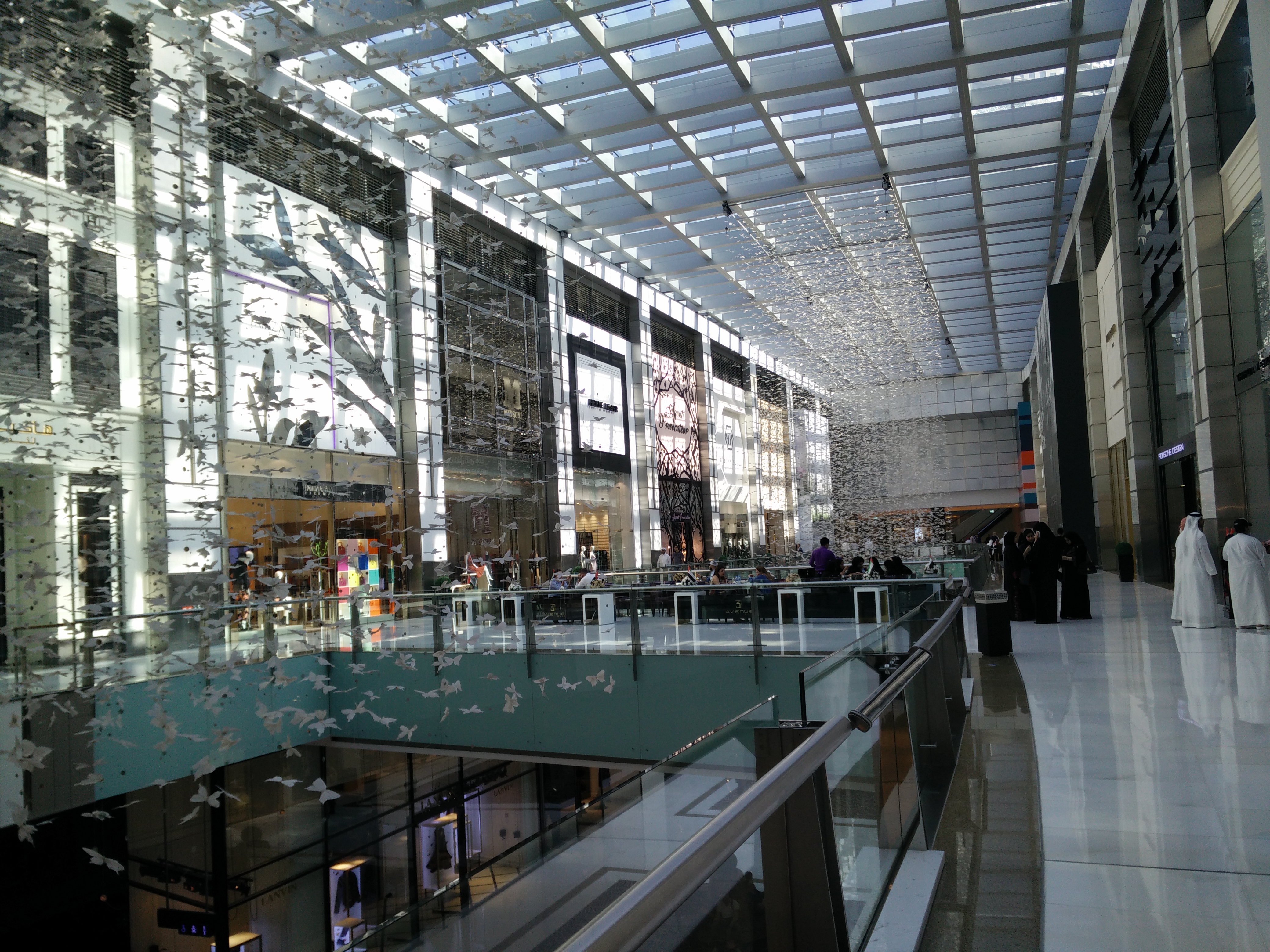 dubai mall once again