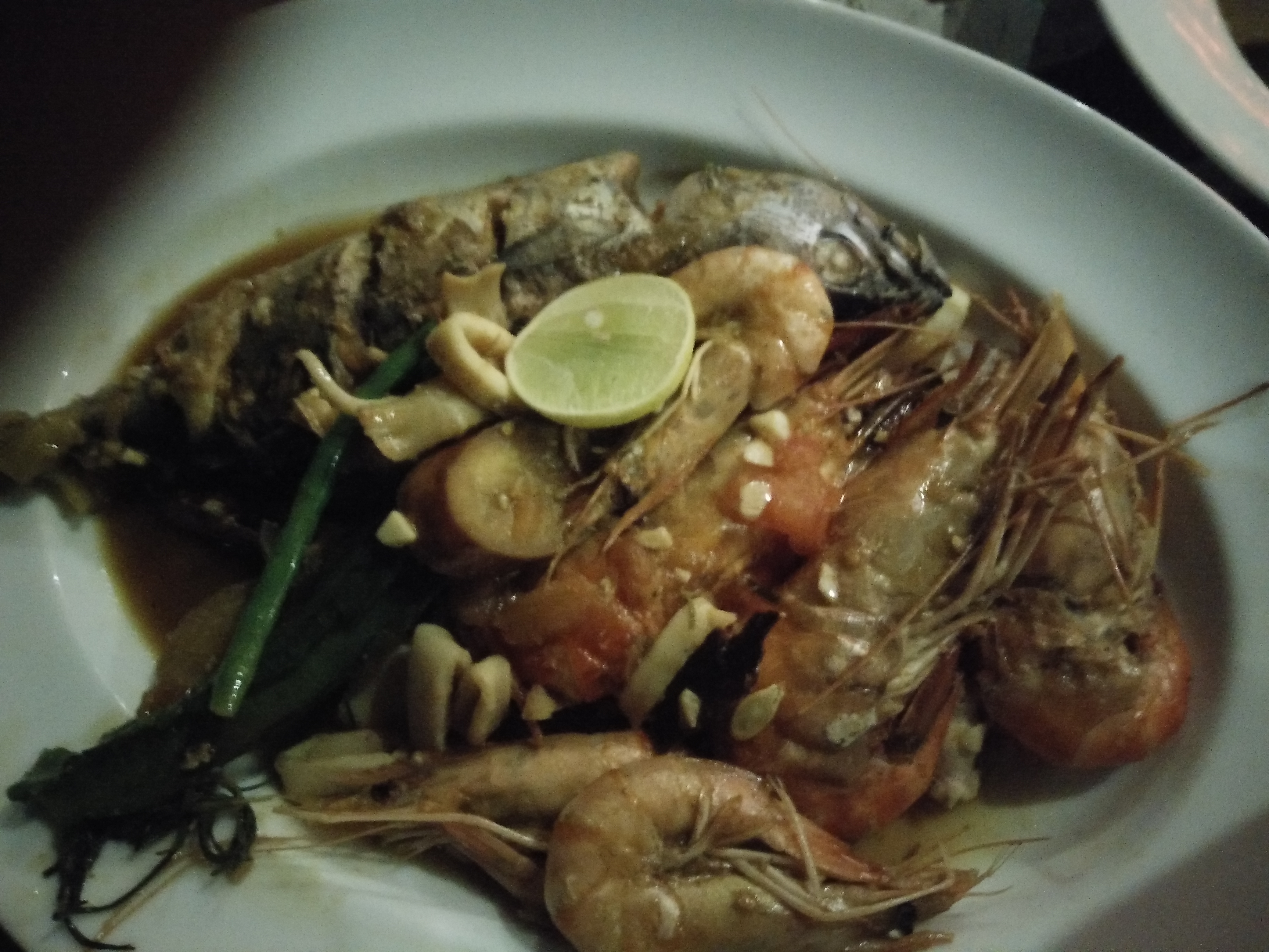 shrimp and fish as part of the seafood platter in hikkaduwa