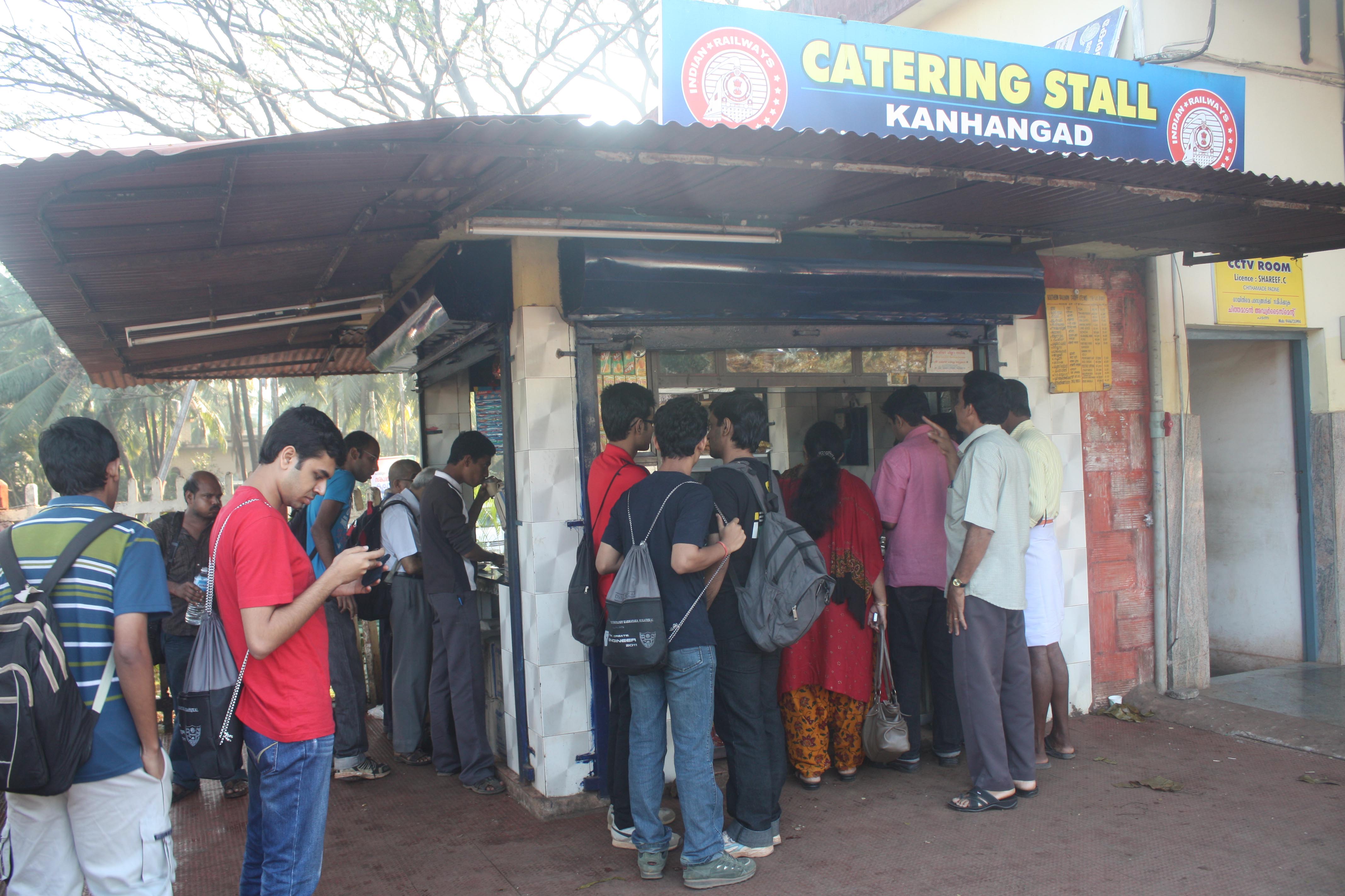 Waiting to eat breakfast at a stall in Kanhangad