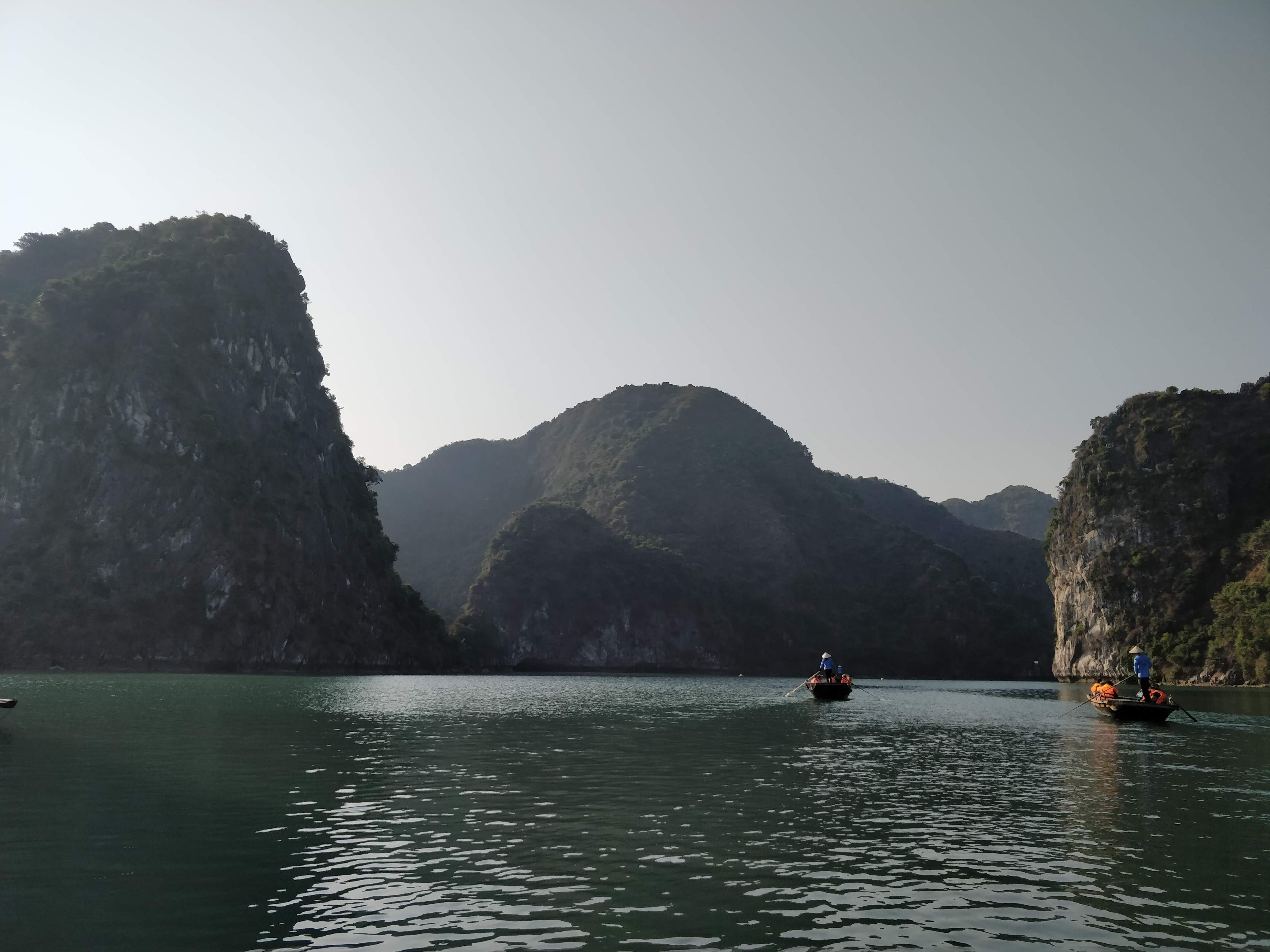 Exploring the ha long bay on row-boats