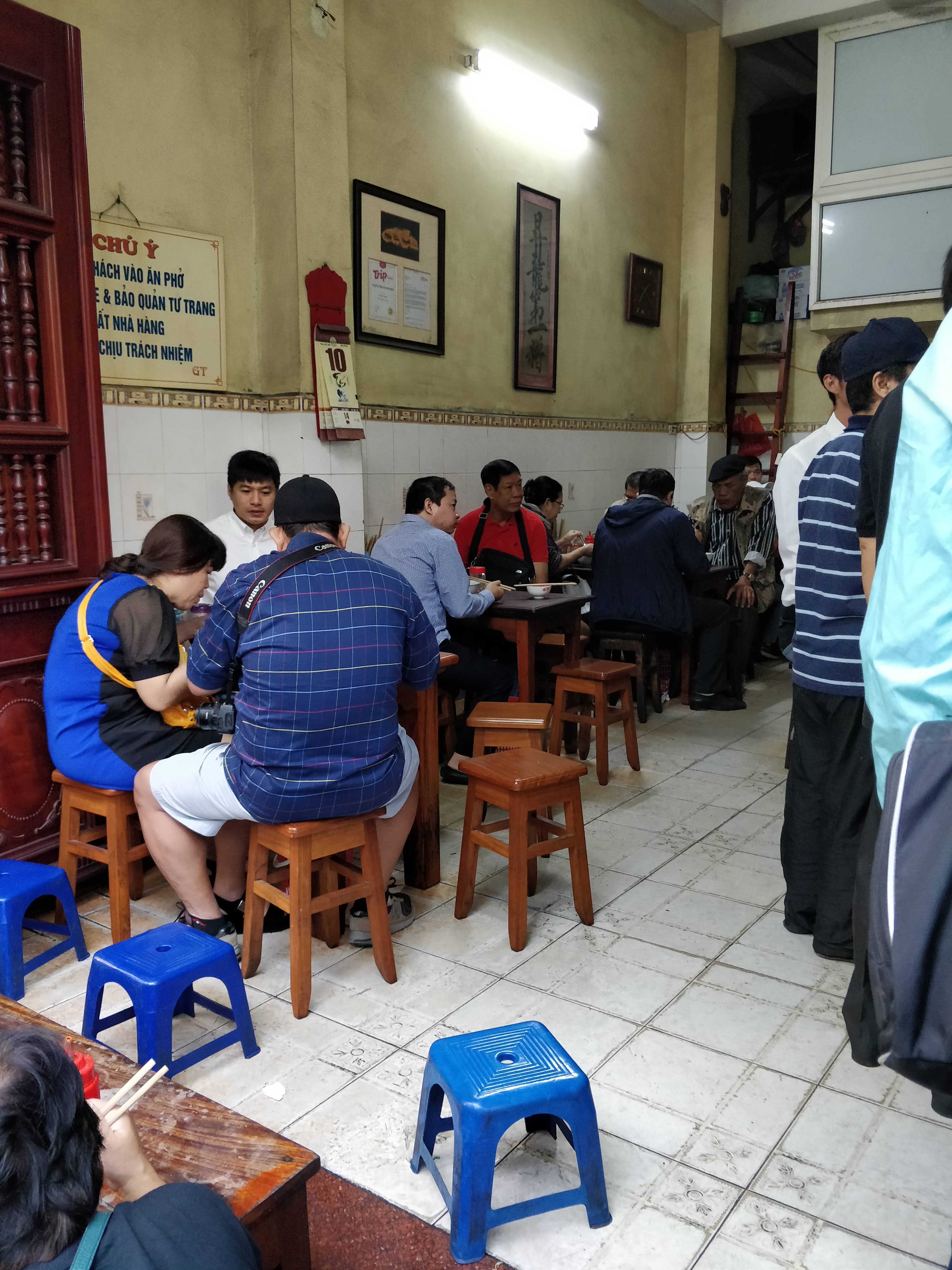 Attempt 2: We went the next day at around 7am and got seats! Vietnamese food Pho