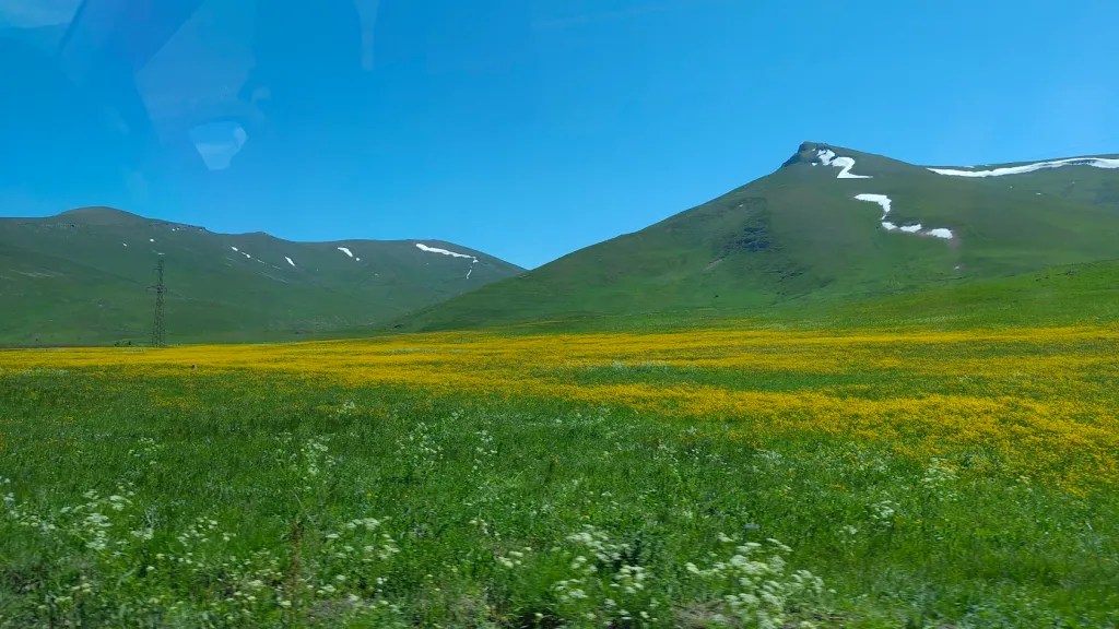 Beautiful hills and valleys everywhere on the way to Tatev