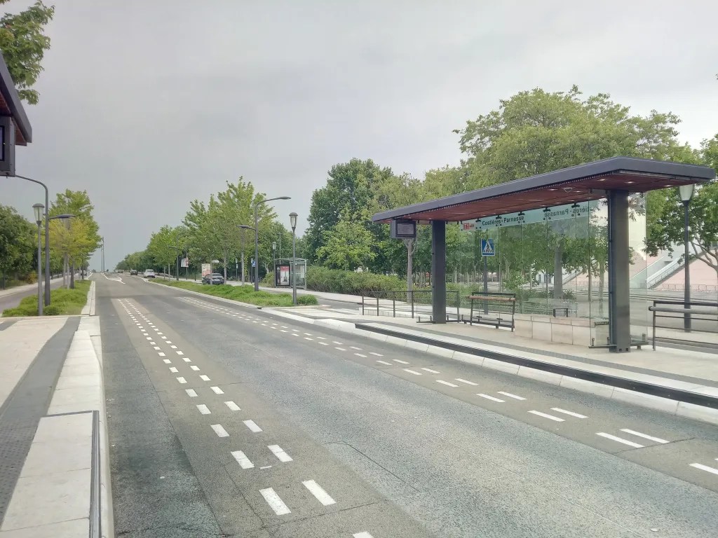 The bus stop at Nimes