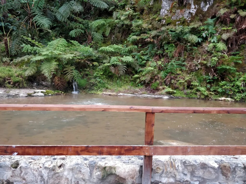 the bubbling water of caldeira velha