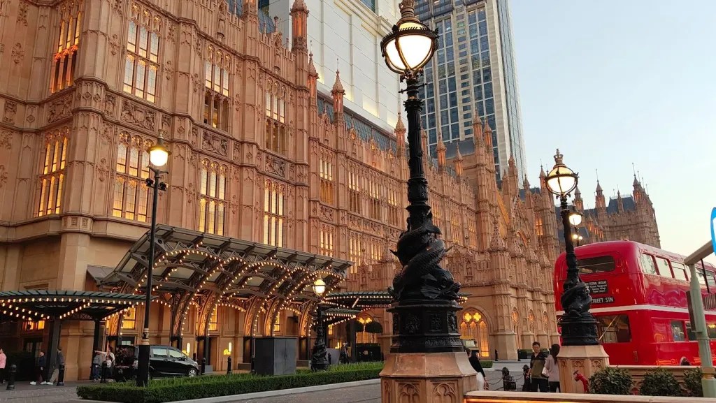 Macau as part of the Hong Kong trip - the Londoner