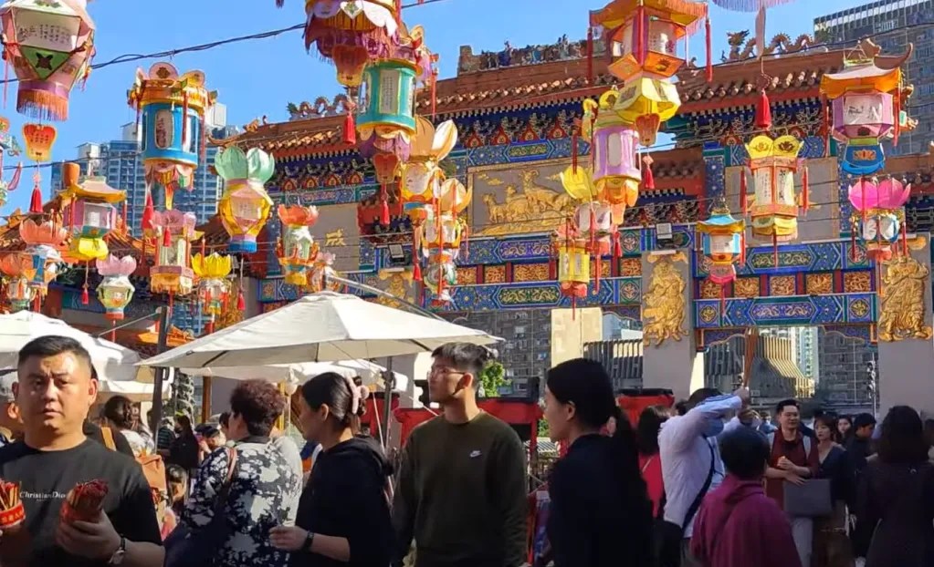 immersing into the Hong Kong culture