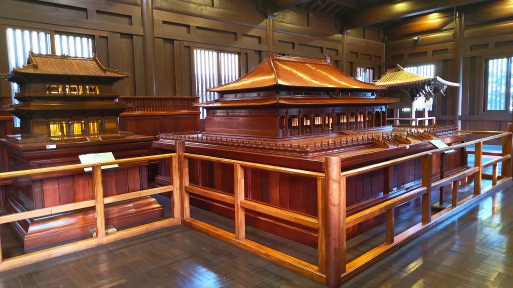 models of the other prominent buddhist structures in China