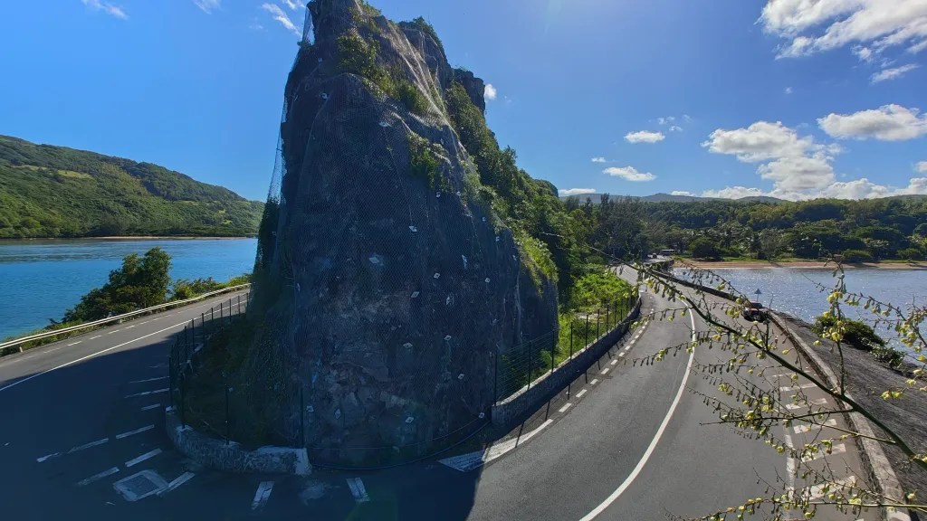 The Maconde Viewpoint